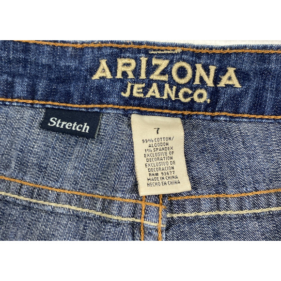Arizonia Jean Shorts Junior 7 Medium Wash Denim Bermuda Roll‎ Up Modest Jorts - Picture 3 of 11